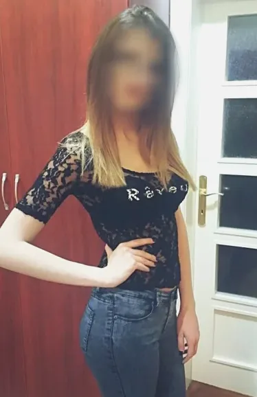 Annalena, 32