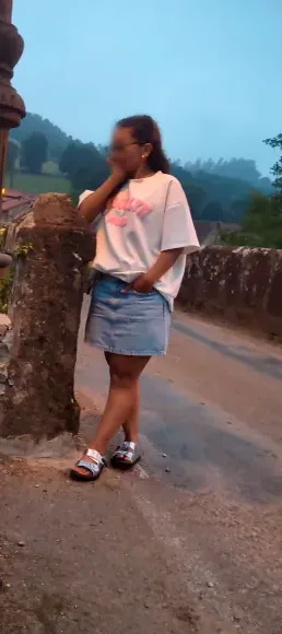 Antonia, 32