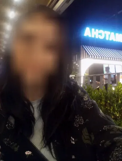 Büsra, 40
