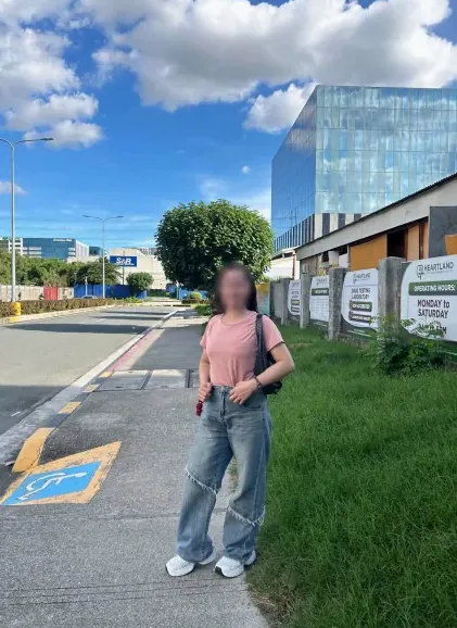Daniela, 30
