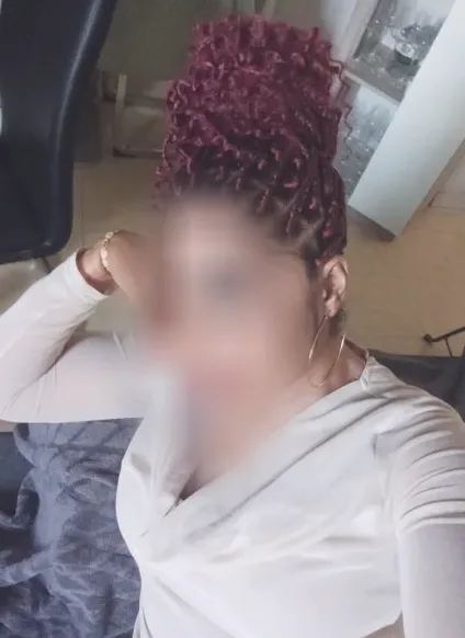 Elena, 36