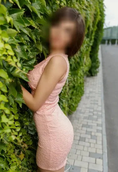 Elif, 35