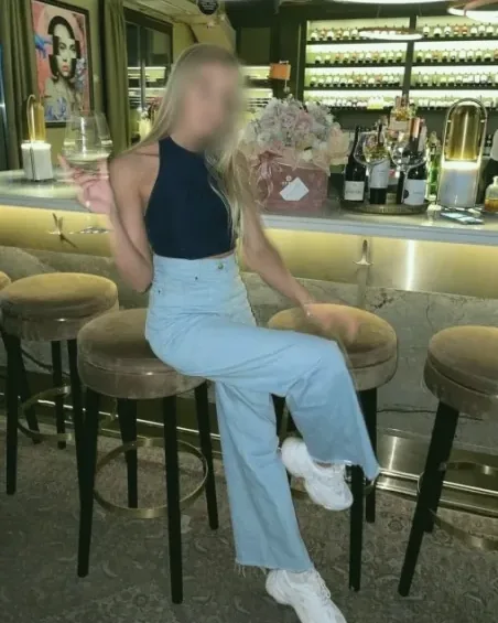 Jessica, 34