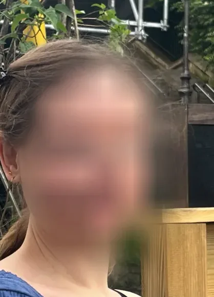 Lucia, 34