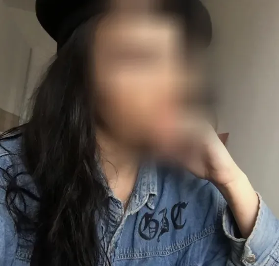 Luisa, 28