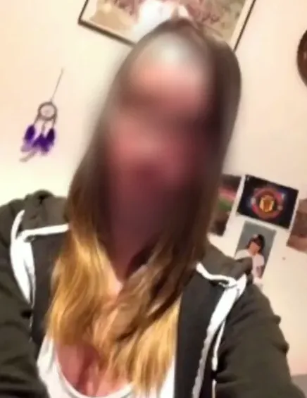 Mira, 25
