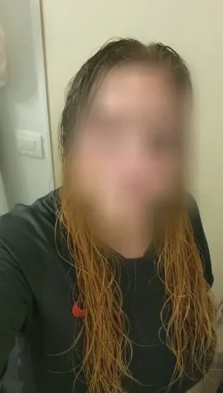 Pauline, 27