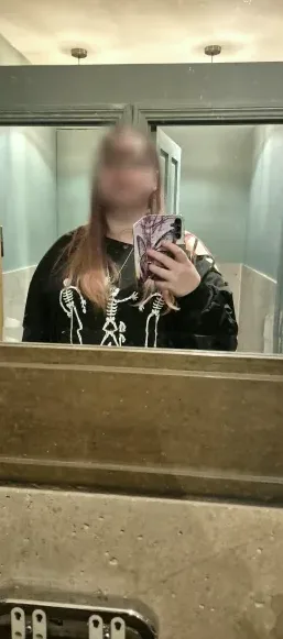 Ronja, 21
